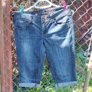 Blue Denim Capris with Raw Hem